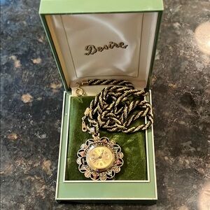 Vintage desire Swiss made necklace pendant watch